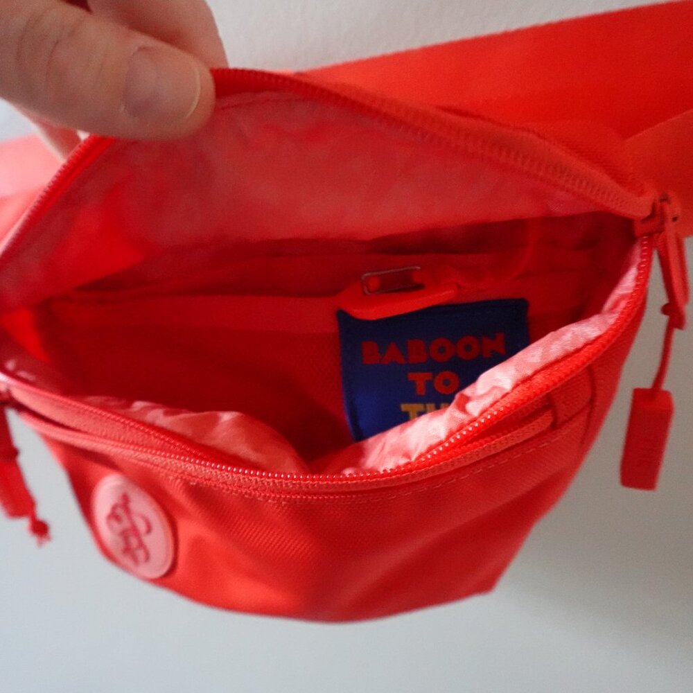 Baboon to the Moon Full Size Fanny Pack 3L Women's Crossbody Belt Bag Red - Picture 8 of 9